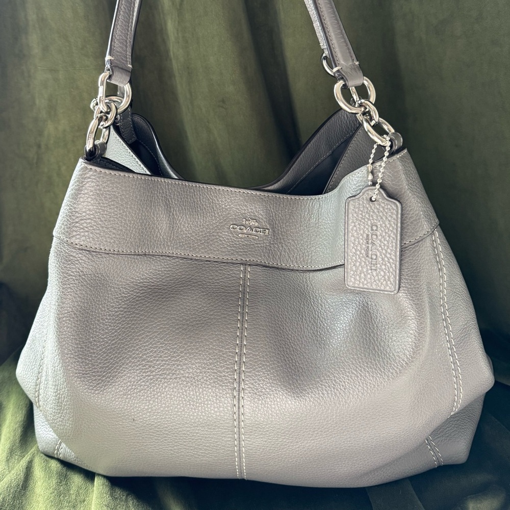 Authentic Coach Lexy Pebble Shoulder Bag (Grey)